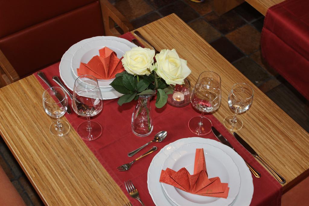 Ristorante Pizzeria Pension Taormina Roßhaupten Esterno foto
