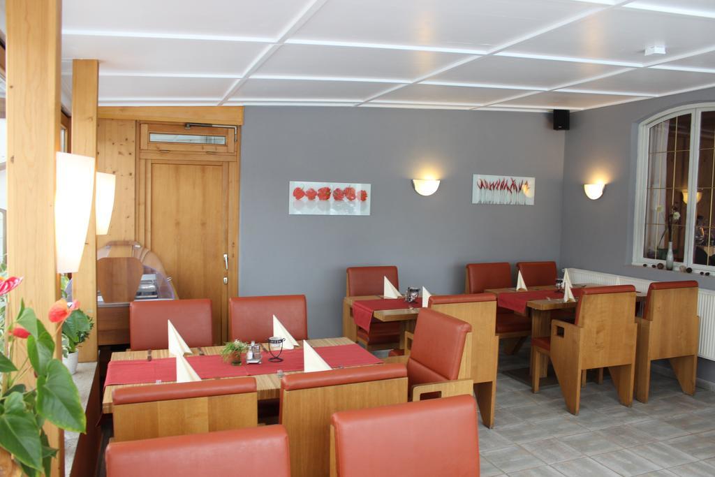 Ristorante Pizzeria Pension Taormina Roßhaupten Esterno foto